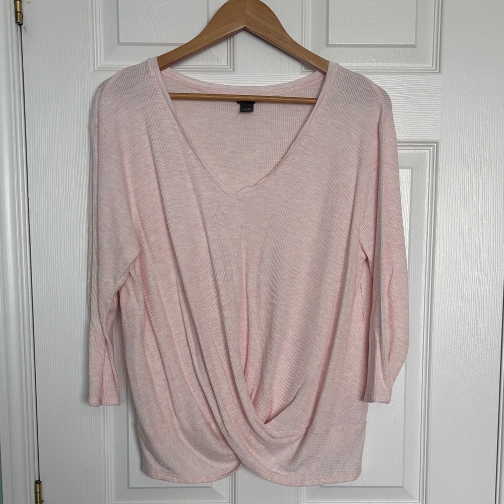 Eddie Bauer draped front waffle knit top